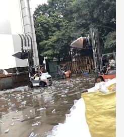 ���ڿ�Ȫˮ���ٻ��մ���