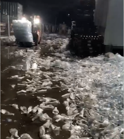 ��Ȫˮ����&nbsp;Ϊ����ͻ�����Ӱദ��